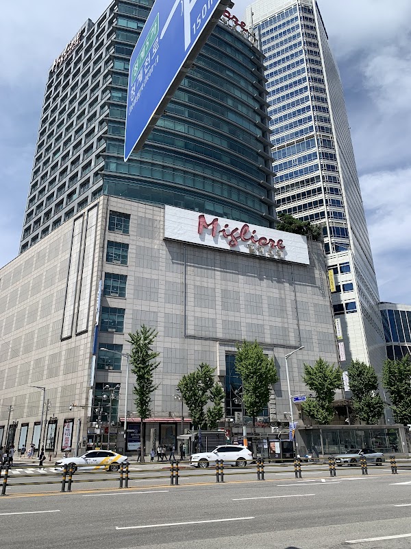 Hyundai City Outlets, Dongdaemun Branch 4