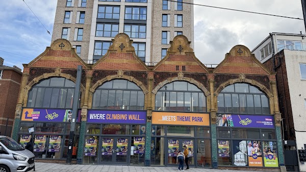 Clip 'n Climb Croydon 1