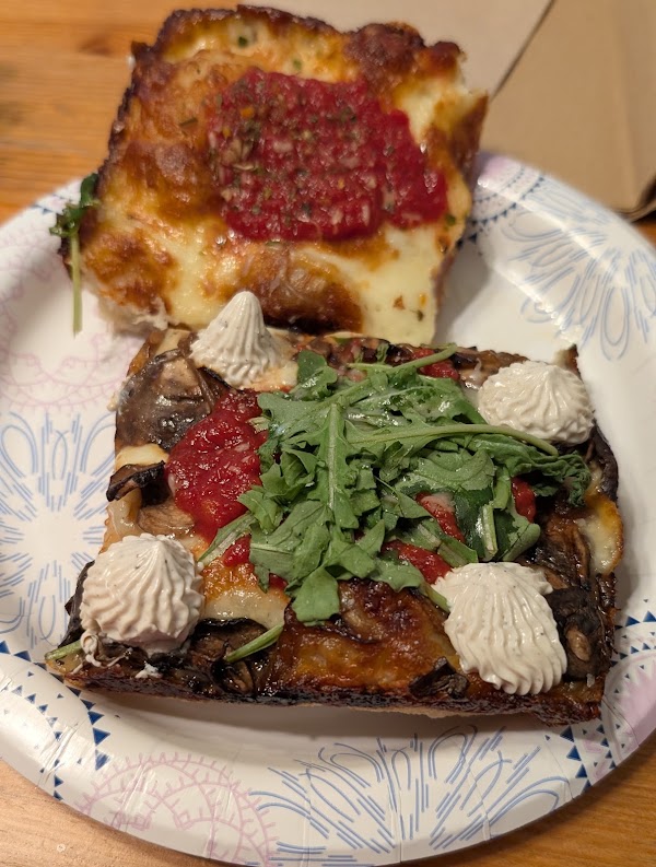 D-Square Pizza - Detroit Deep Dish Pizza Mississauga 4