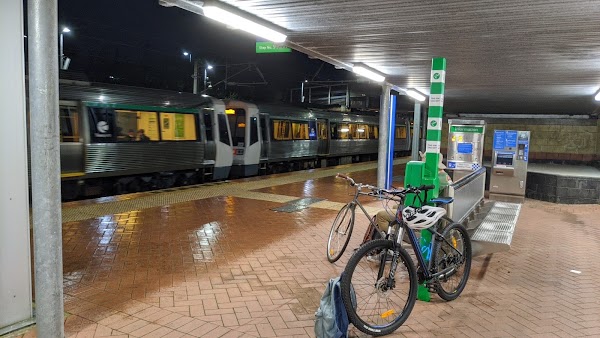 Swanbourne Stn 4