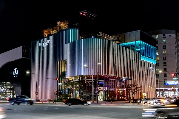 The Sharp Gallery 1