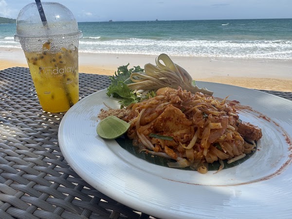 Andalay Beach Bar & Cafe’ 3