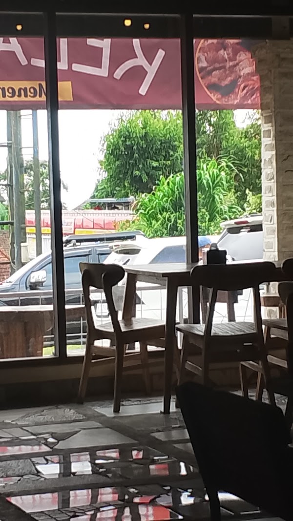 BABI RAJA RUMAH MAKAN PEMADAM KELAPARAN