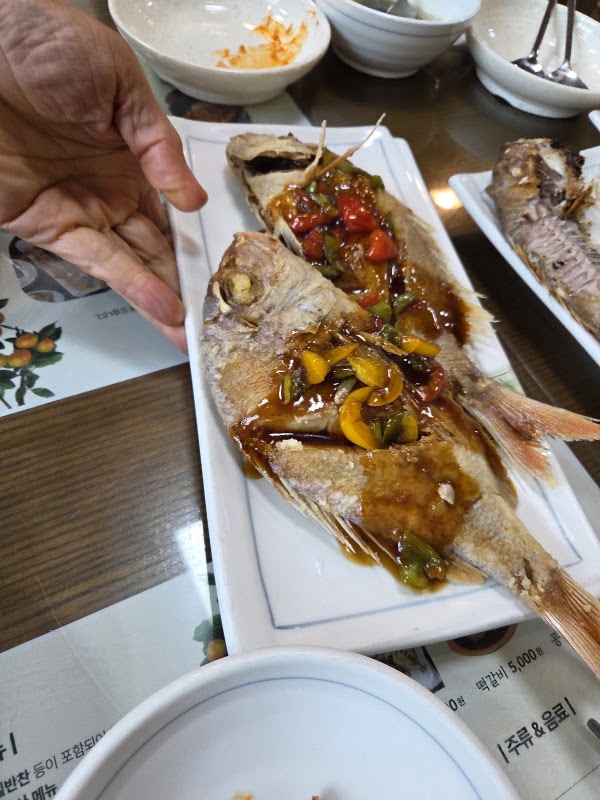Gosari Restaurant 3
