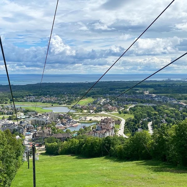 Blue Mountain Village 2