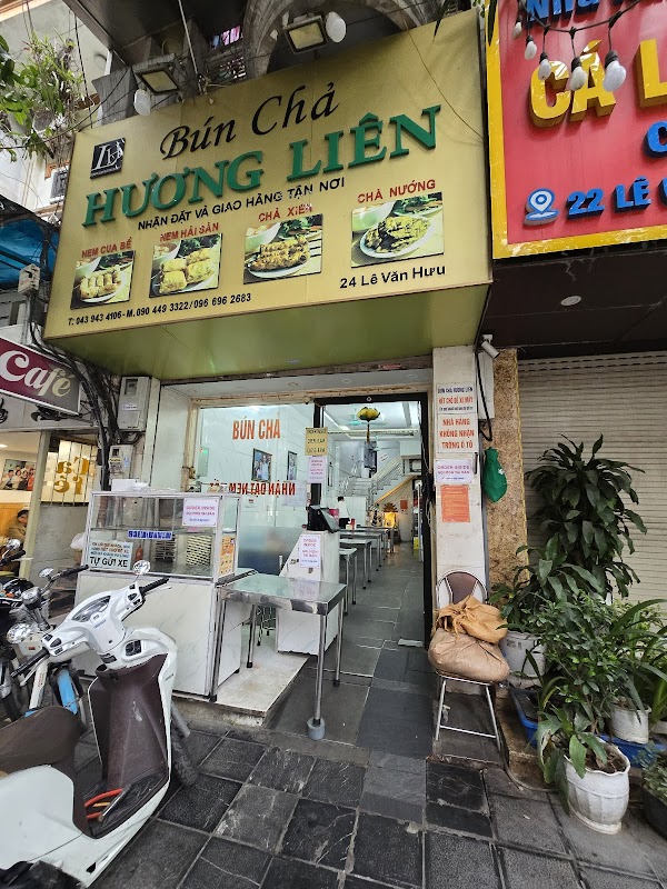 Bún chả Hương Liên