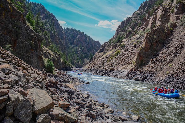 Mad Adventures - Upper Colorado River Rafting Trips 4