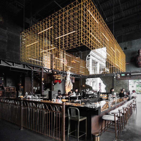 Davin Cafe