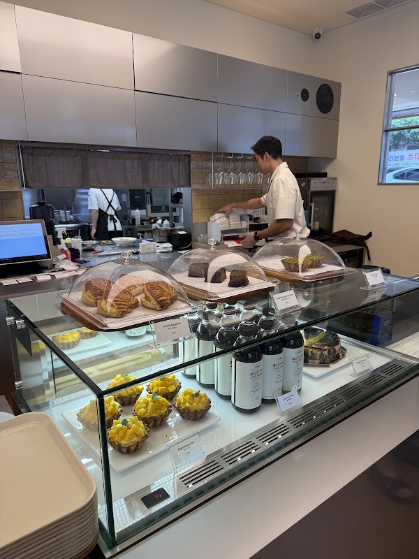Tenne Bakery