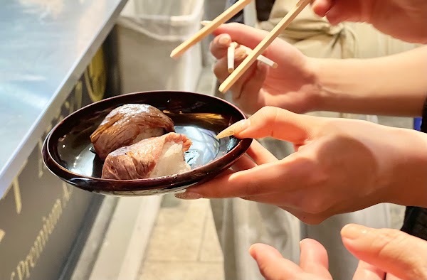元祖!能登牛炙り寿司専門店 能登牛串焼き·炙り寿司 たくみ 4