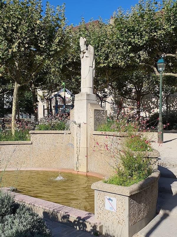 Square Suzanne Buisson 4