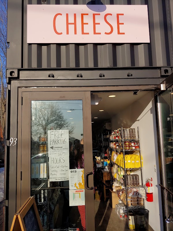 Sissle & Daughters Cheesemongers and Grocers