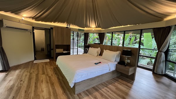 Boulder Valley Glamping & Event Place 5