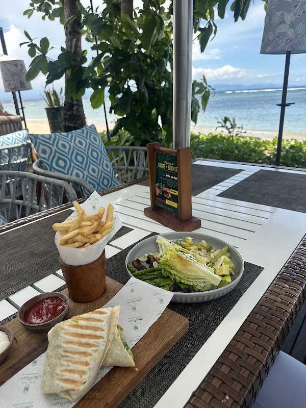 Starfish beach lounge, at Griya 5