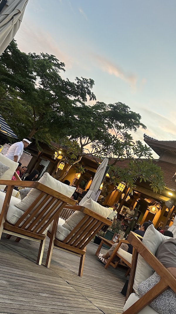 Starfish beach lounge, at Griya 3