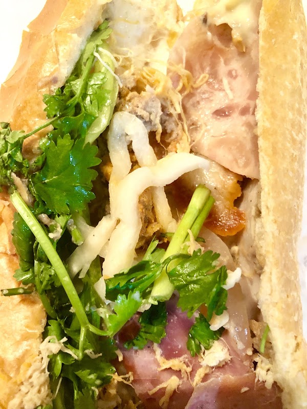 Bánh Mì Hiền 5