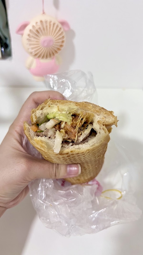 Bánh Mì Hiền 2