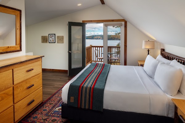 The Lodge at Schroon Lake 5