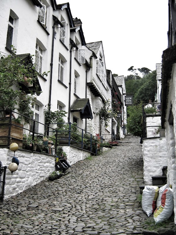 Clovelly 2