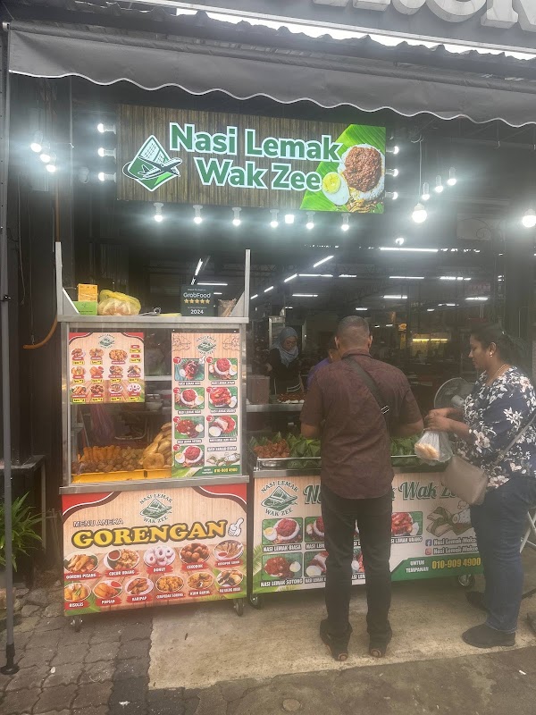 Nasi Lemak Wak Zee