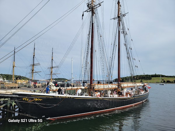 Lunenburg Waterfront 4