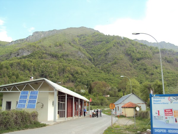 Border Crossing Vermosh - Guci 1