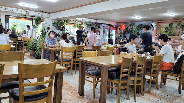 Choi Ilsun's Jjampong Spicy Tofu Soup 1