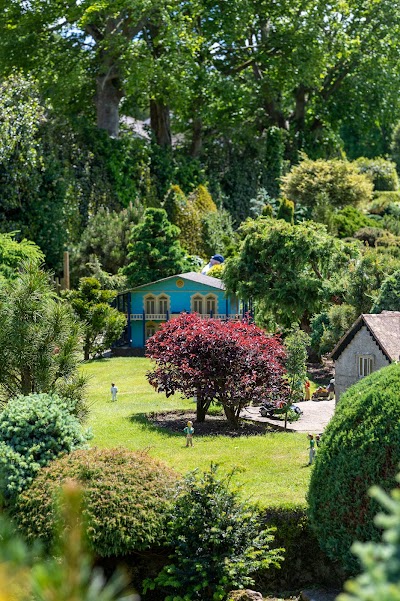 Model Village Godshill