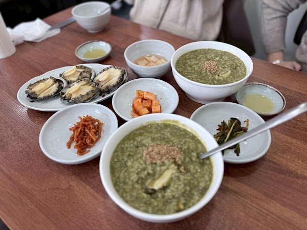 Bada maru abalone porridge 5