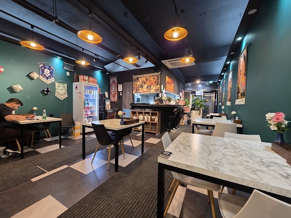 Dashan Uygur Helal Resturant 1