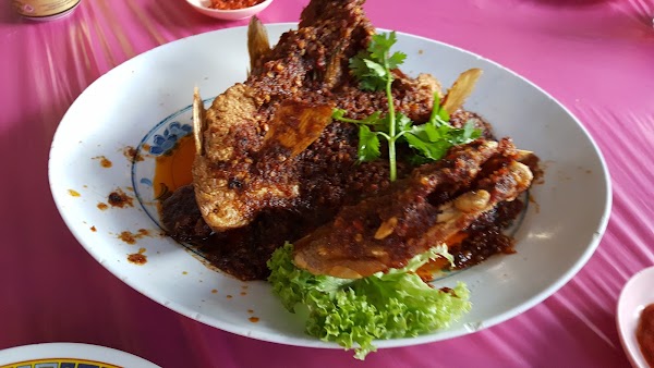 Tampines Round Market & Food Centre 5