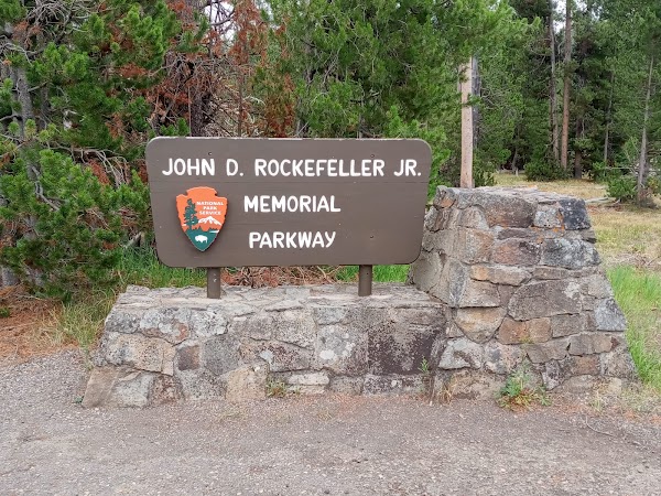 John D. Rockefeller, Jr., Memorial Parkway
