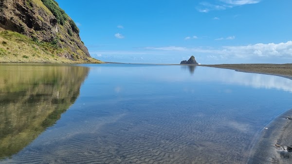Karekare Beach 4