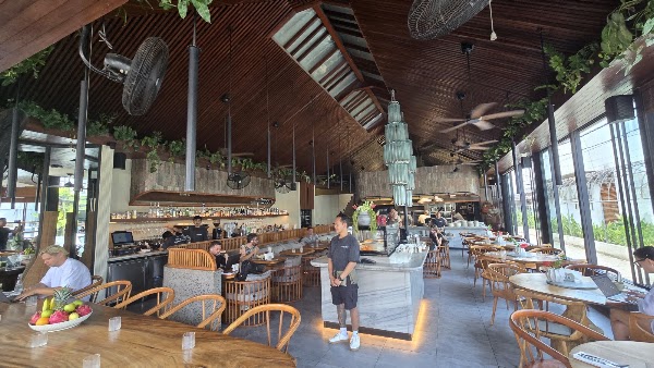 Margaret Bistro 4