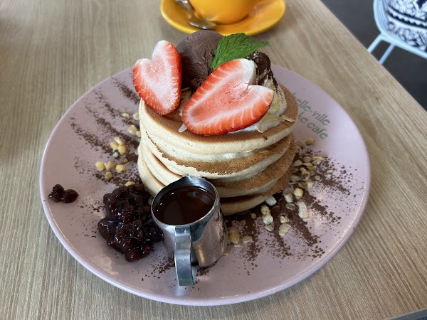 Belle-Ville Pancake Cafe Bugis Junction 3