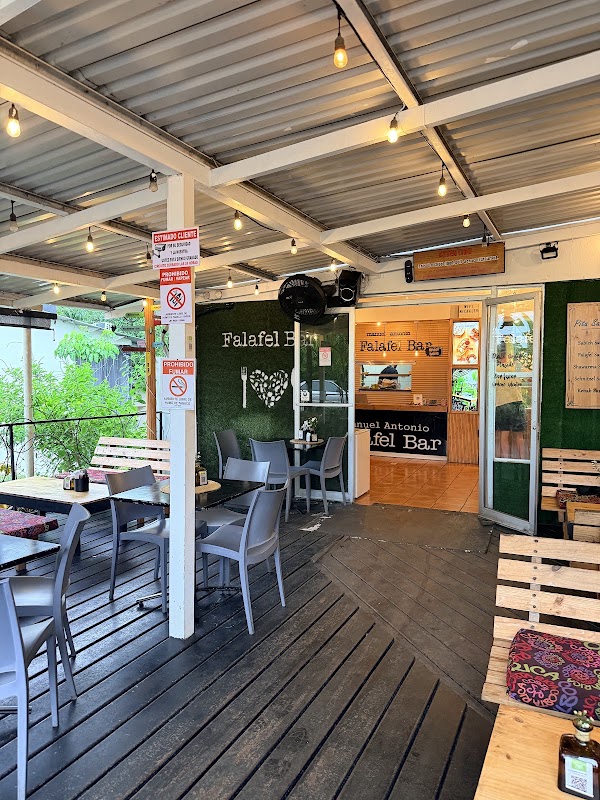 Manuel Antonio Falafel Bar 4