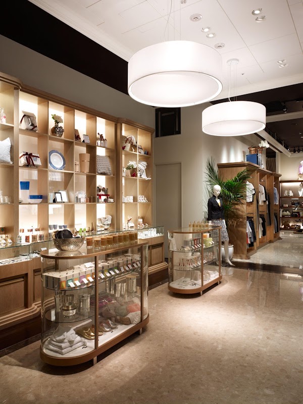 UNITED ARROWS MARUNOUCHI 5