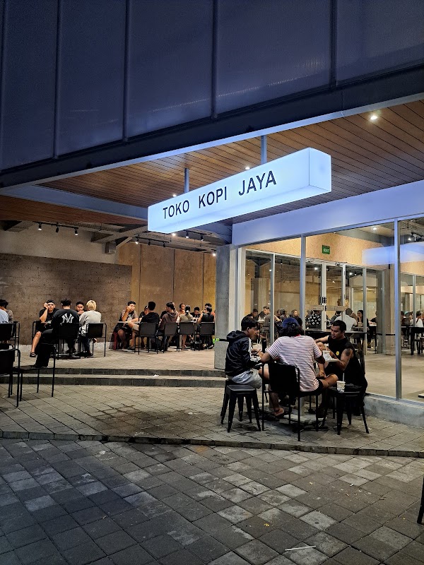 Toko Kopi Jaya (TKJ), Kuta 1