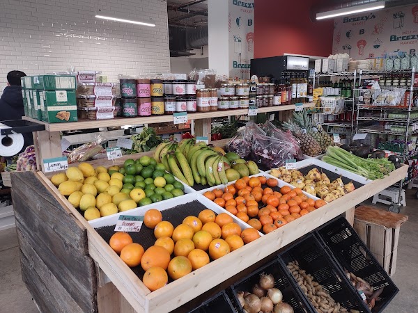 Breezy's Deli and Market 2