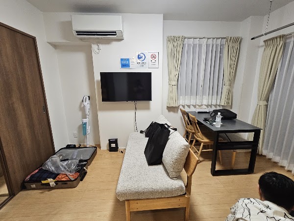 MEIKA HOTEL 5