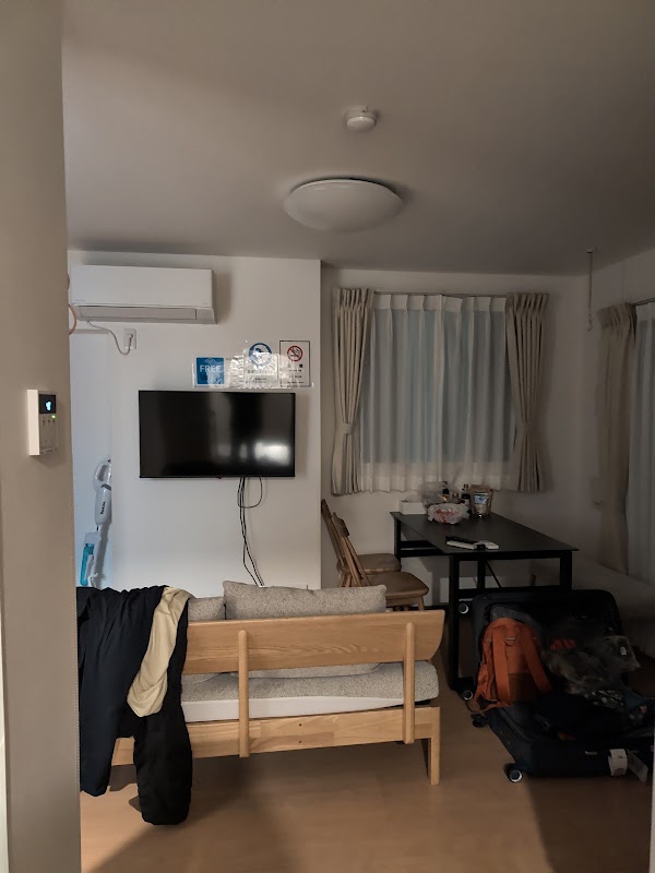 MEIKA HOTEL 2
