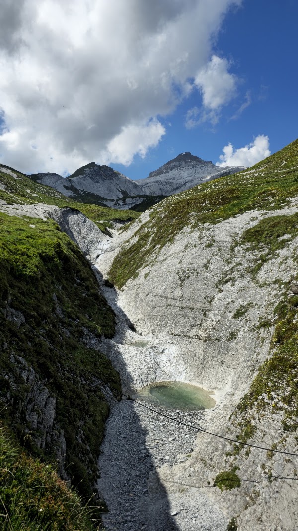 Gletschermühlen, Alp Mora 5
