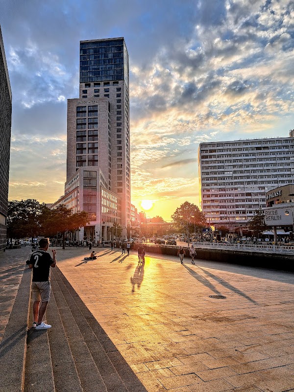 Breitscheidplatz Berlin 4