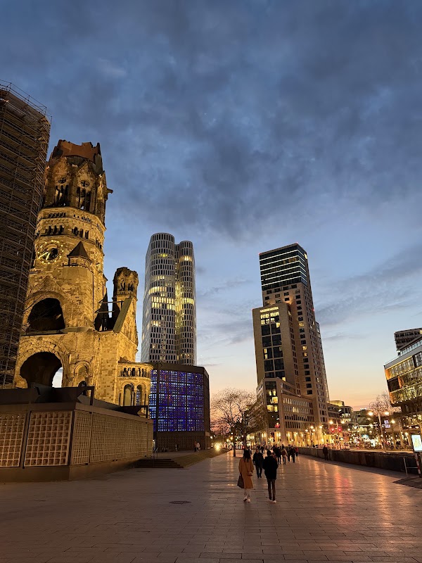Breitscheidplatz Berlin 3