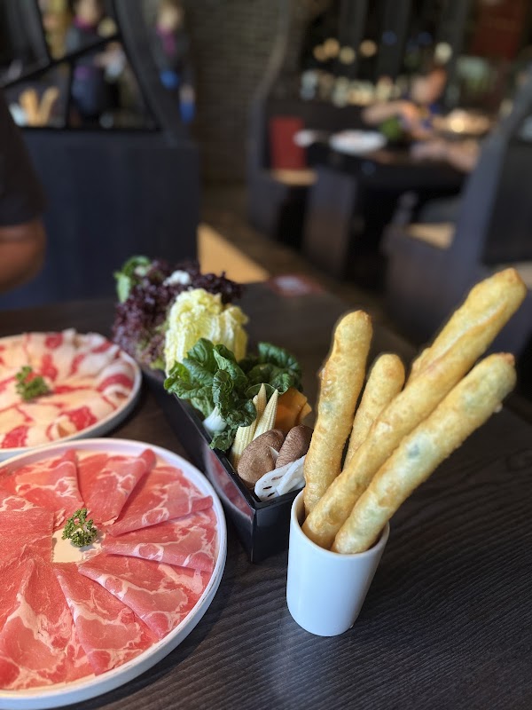 Top One Pot Xinyi Restaurant 4