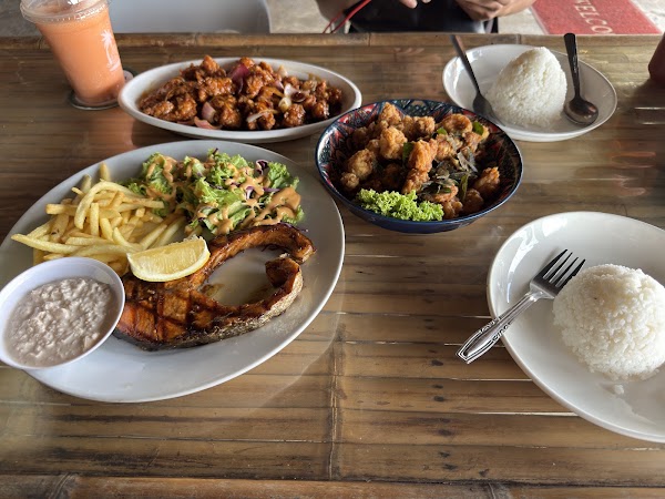 Frandy Beach Bar & Restaurant 3
