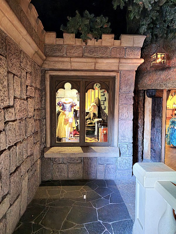 The Cottage of Seven Dwarfs