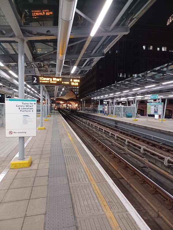 West India Quay 1