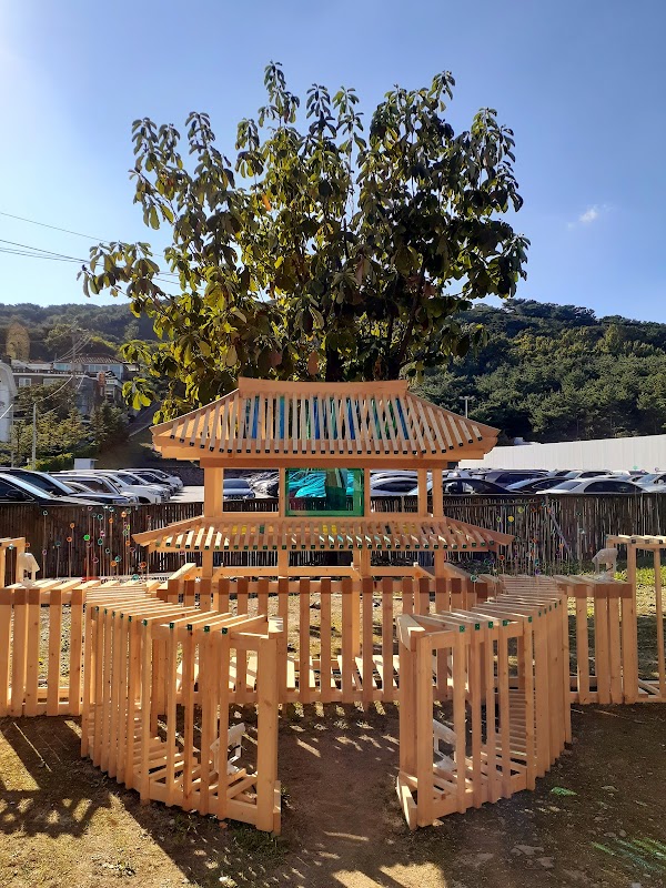 Haenggung-dong 3