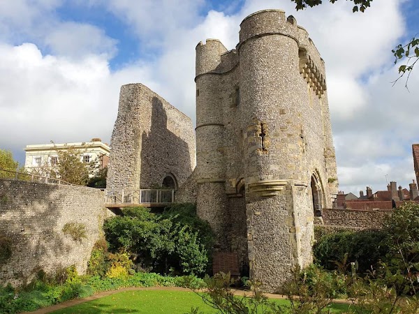 Lewes Castle & Museum